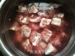 蒜香排骨的做法步骤：2