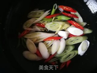 大葱炒鸡蛋的做法步骤：10