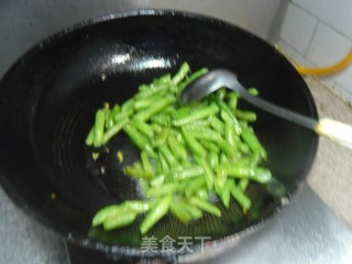 煸炒菜豆的做法步骤：5