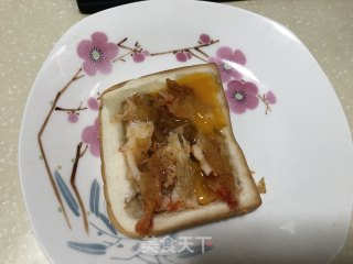 虾肉奶酪吐司的做法步骤：3