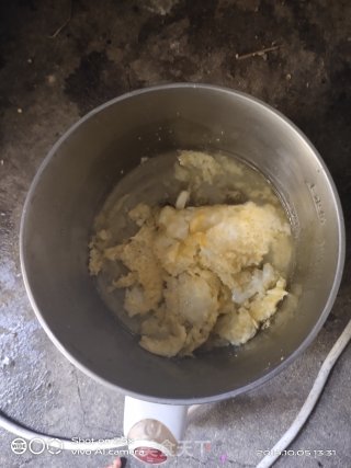 鸡蛋青椒炒火腿的做法步骤：3
