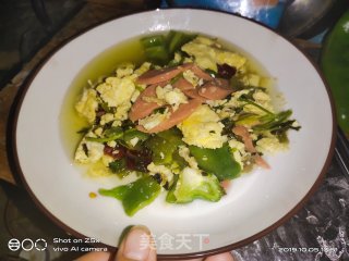 鸡蛋青椒炒火腿的做法步骤：5