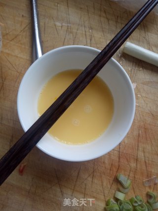 西红柿鸡蛋汤的做法步骤：3