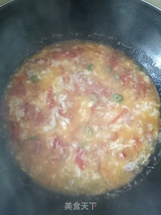 西红柿鸡蛋汤的做法步骤：4