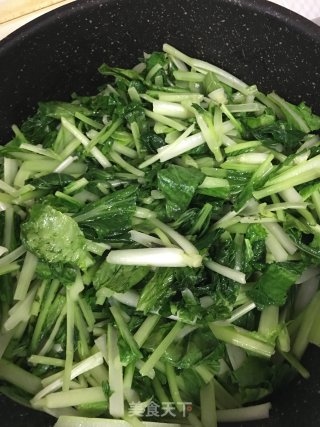 油面筋塞肉烧青菜的做法步骤：7