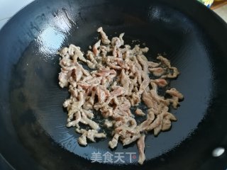 胡萝卜炒牛肉的做法步骤：3