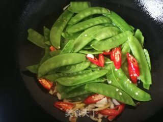 蒜蓉荷兰豆的做法步骤：5