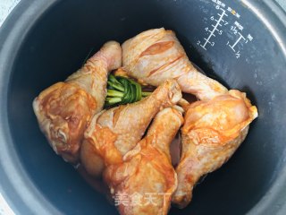 无需烤箱，超受欢迎的奥尔良鸡腿你值得拥有的做法步骤：6