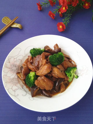 鸡腿烧香菇的做法步骤：8