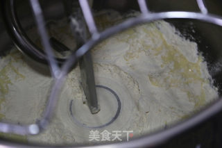 肉松吐司的做法步骤：1