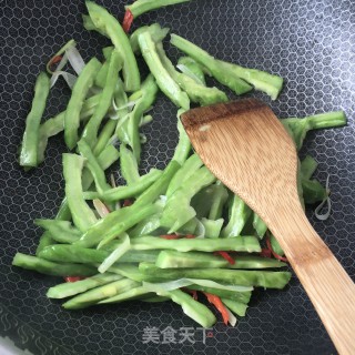 苦瓜炒章鱼腿的做法步骤：14