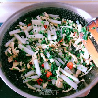 雪菜鸡肉炒年糕的做法步骤：10