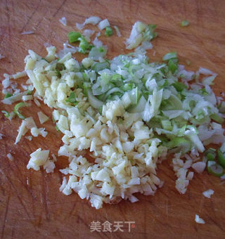 糖醋目鱼条的做法步骤：4