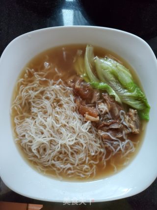 牛腩汤米粉的做法步骤：6
