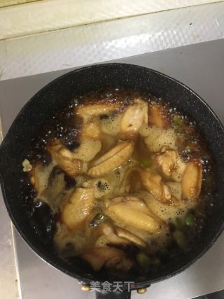 鸡翅烧毛豆的做法步骤：9