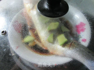 清蒸海鲈鱼的做法步骤：7