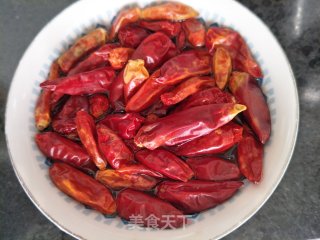 辣子鸡丁的做法步骤：2