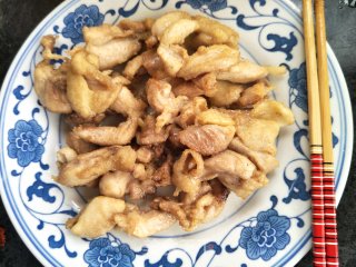 辣子鸡丁的做法步骤：5