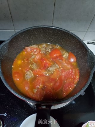 番茄烧牛腩的做法步骤：5