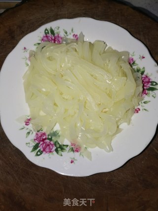 鸡丝拌粉皮的做法步骤：3