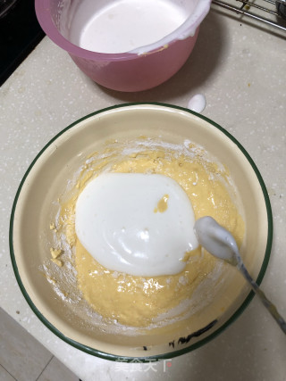 肉松蛋糕卷的做法步骤：3