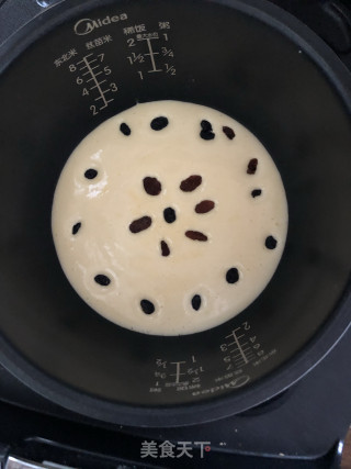 酸奶果干蛋糕的做法步骤：5