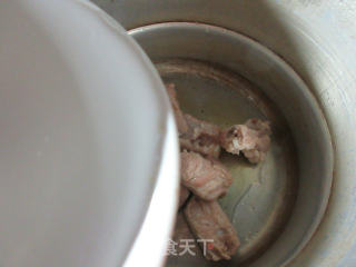 咖喱排骨胡萝卜土豆的做法步骤：3