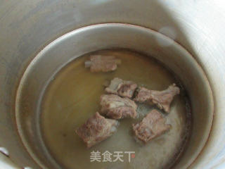 咖喱排骨胡萝卜土豆的做法步骤：5