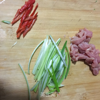 炒黄花菜的做法步骤：8