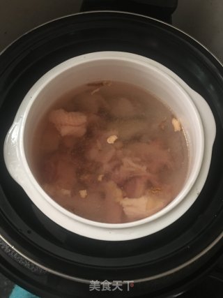 鸡肉鲍鱼炖西洋参的做法步骤：6