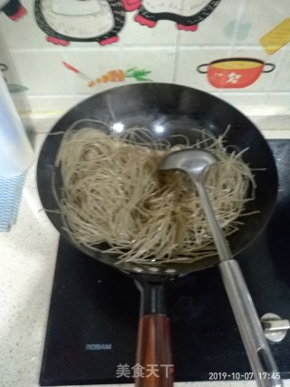 肉沫粉丝的做法步骤：6