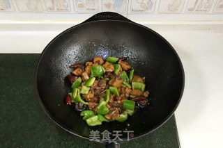 黄焖鸡的做法步骤：10