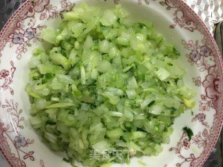 腌菜花炒毛豆的做法步骤：2