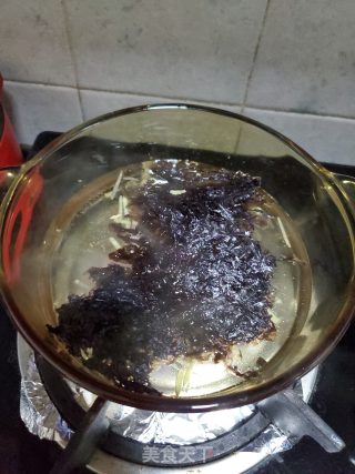 虾皮紫菜蛋汤的做法步骤：3