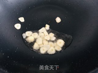 比肉还好吃的家常菜，油焖茭白的做法步骤：5