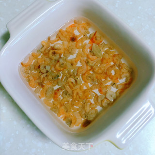 毛豆海米蘑菇蒸豆腐的做法步骤：2