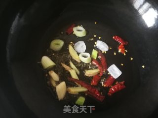 板栗炖鸡腿的做法步骤：6