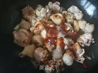 板栗炖鸡腿的做法步骤：8