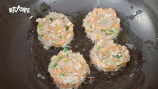 香煎虾饼的做法步骤：6