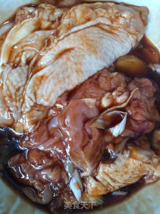 酱烧鸡腿的做法步骤：3