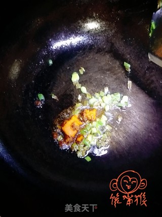辣焖双丁的做法步骤：8