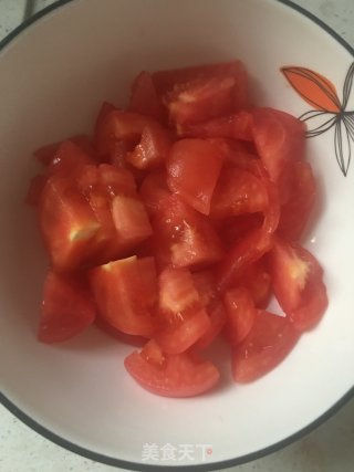 私房烧牛肉的做法步骤：1