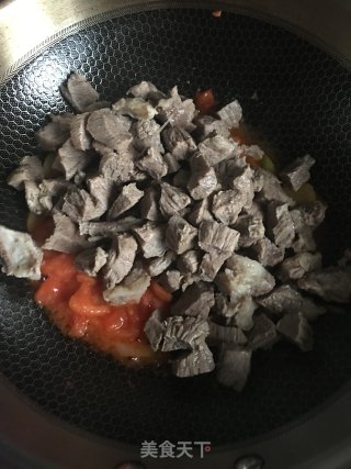私房烧牛肉的做法步骤：7