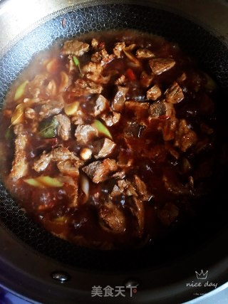 私房烧牛肉的做法步骤：10