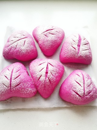 火龙果麻薯软欧包的做法步骤：27