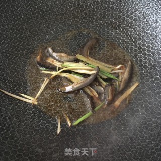 佛手瓜炒海参的做法步骤：9
