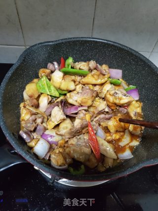 三杯鸡的做法步骤：9