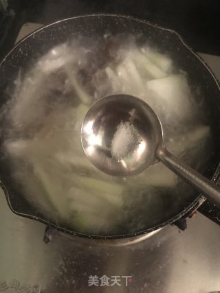 冬瓜木耳汤的做法步骤：7