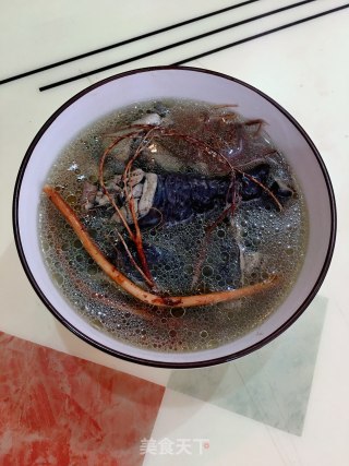 五指毛桃煲乌鸡的做法步骤：10