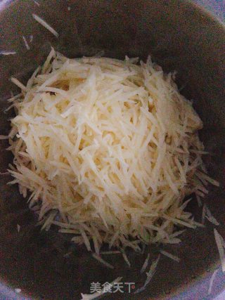 土豆丝口袋饼的做法步骤：4